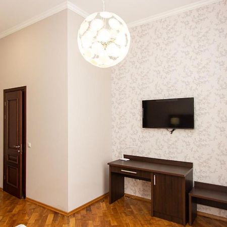 Апартаменти В Центрі Міста Ivano-Frankivsk Exteriér fotografie